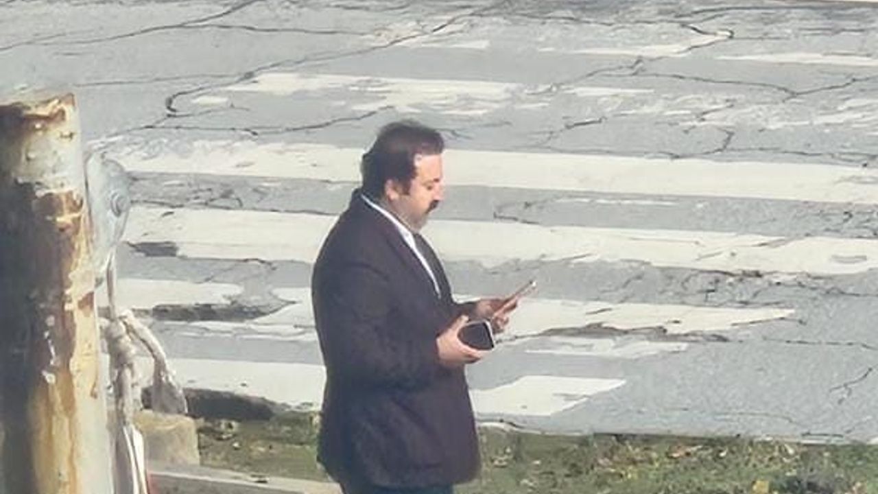 Muş'ta kaza: 'Şırdancı Mehmet'in aracı yayaya çarptı, kadın ağır yaralandı