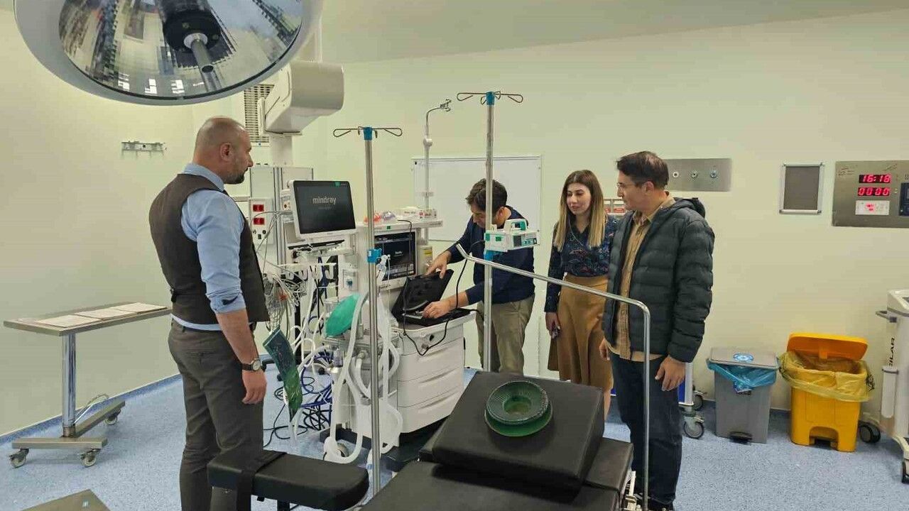 Niğde Ömer Halisdemir Hastanesi ameliyathaneleri yeni alanda hizmete başladı