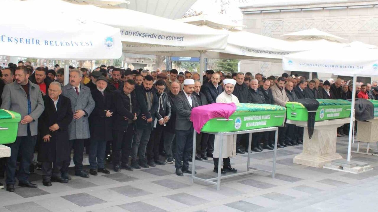 Nuray Tekinsoy için cenaze töreni gerçekleştirildi