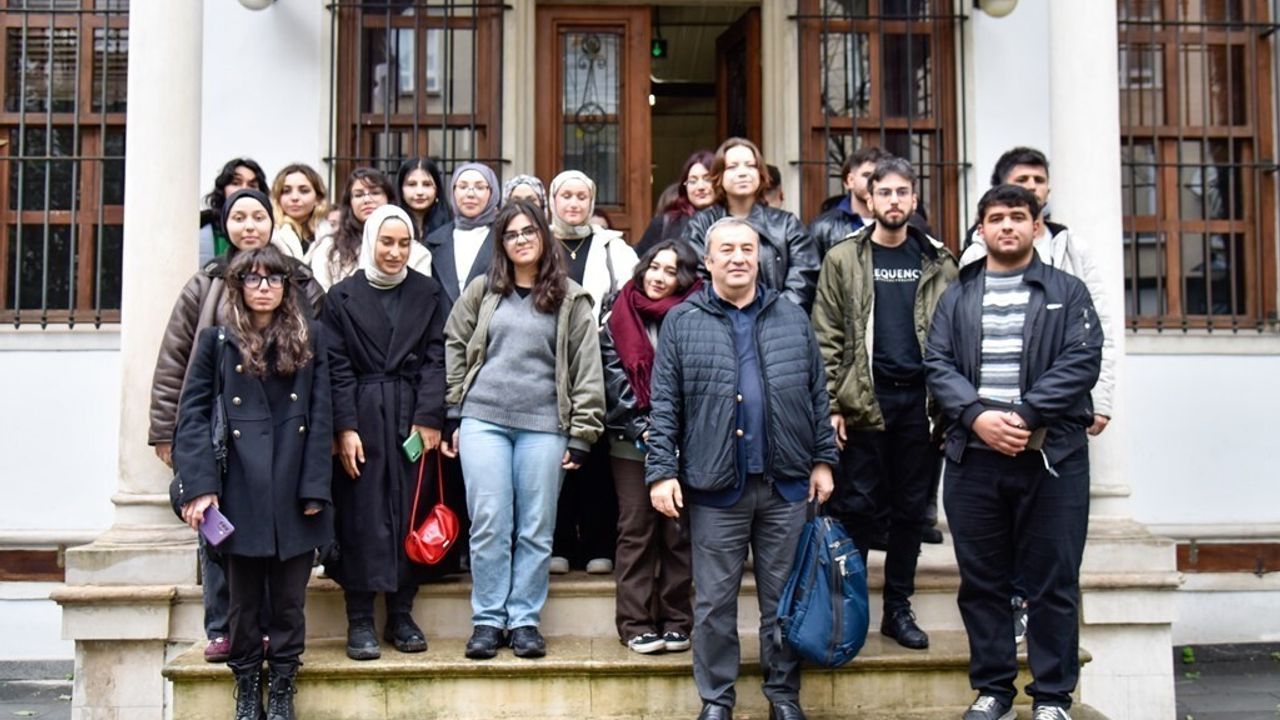 OMÜ Bilim Kafe 9: 'Geçmişten Günümüze Halk İnançları' — Doç. Dr. Hasan Kızıldağ sunumu