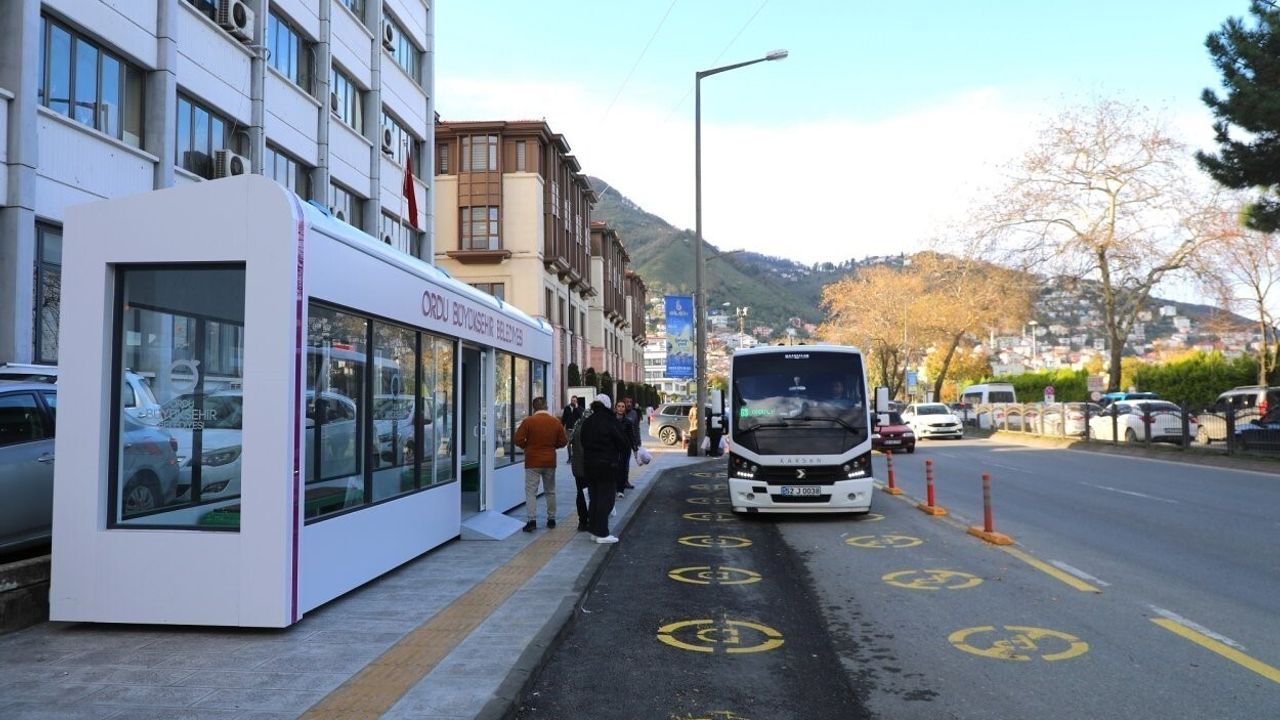 Ordu'da akıllı ve kapalı duraklarla toplu ulaşımda konfor ve teknoloji