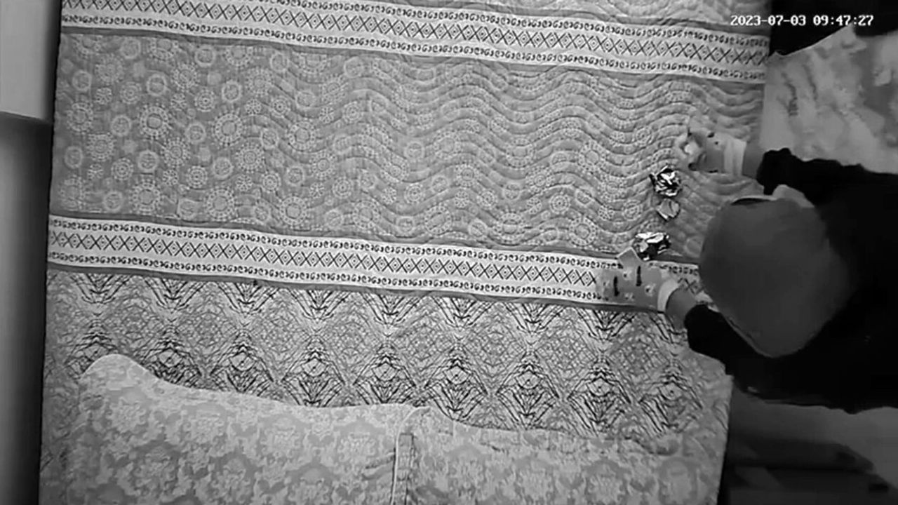 Osmaniye Düziçi'de yatak odasındaki lambadaki kameraya yansıyan ziynet eşyası hırsızlığı