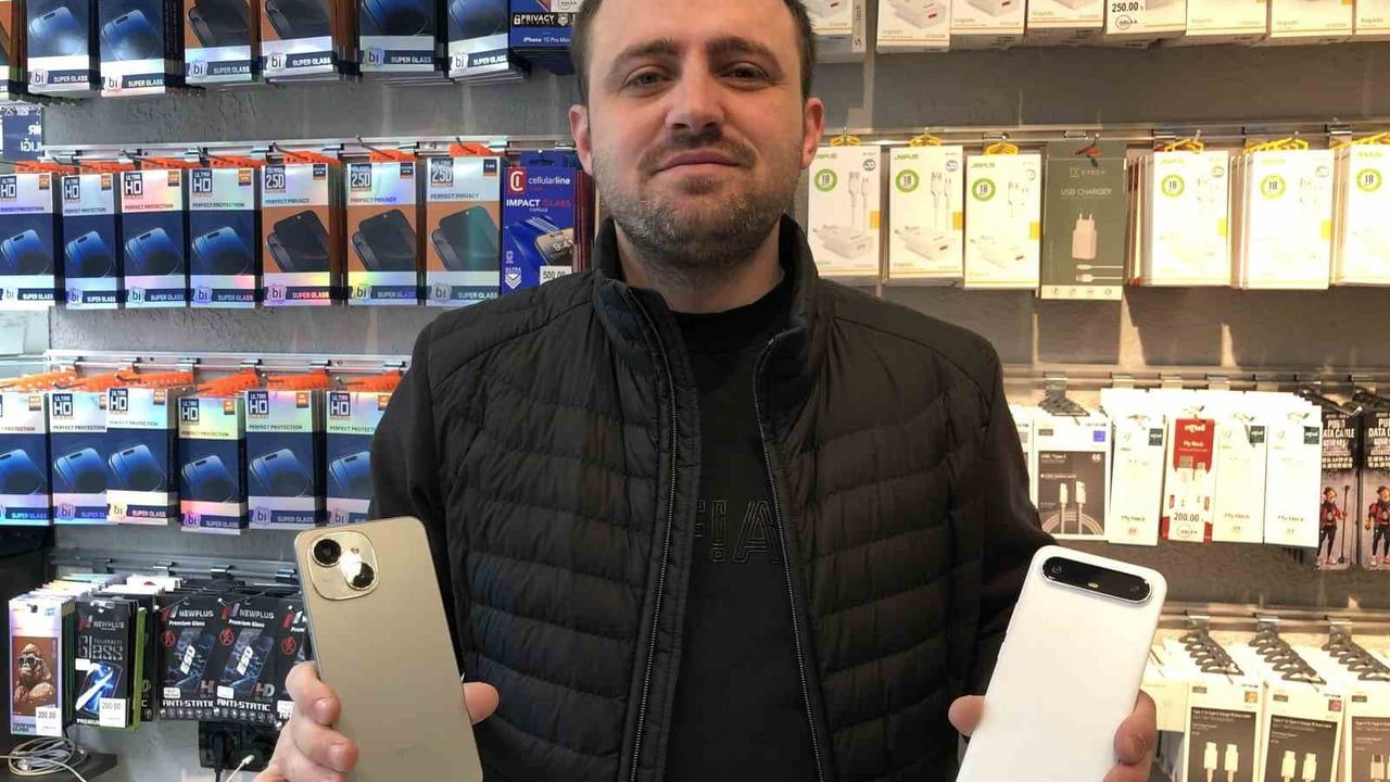 Pasaport kayıt harcı 2026'da 57 bin 241 TL 26 kuruşa yükseliyor; esnaf yurt dışı telefon getirisinin sonuna işaret ediyor