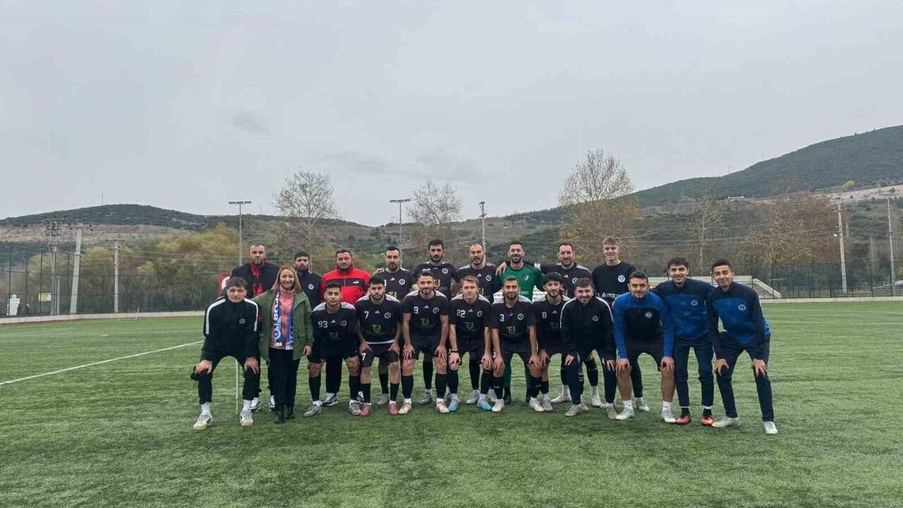 Pazaryerispor sezona güçlü başladı: Ertuğrulspor'u 9-1 yendi