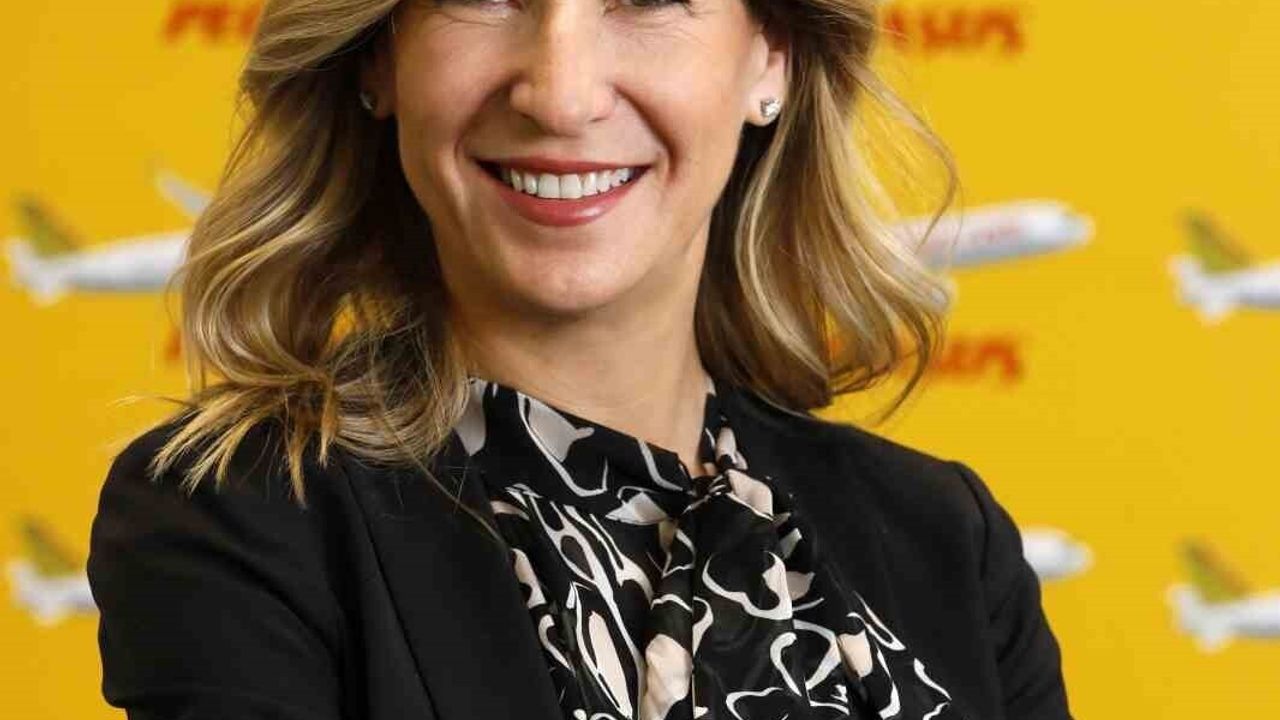 Pegasus, Çek Hava Yolları ve Smartwings'i 154 milyon euro bedelle satın alma anlaşması imzaladı