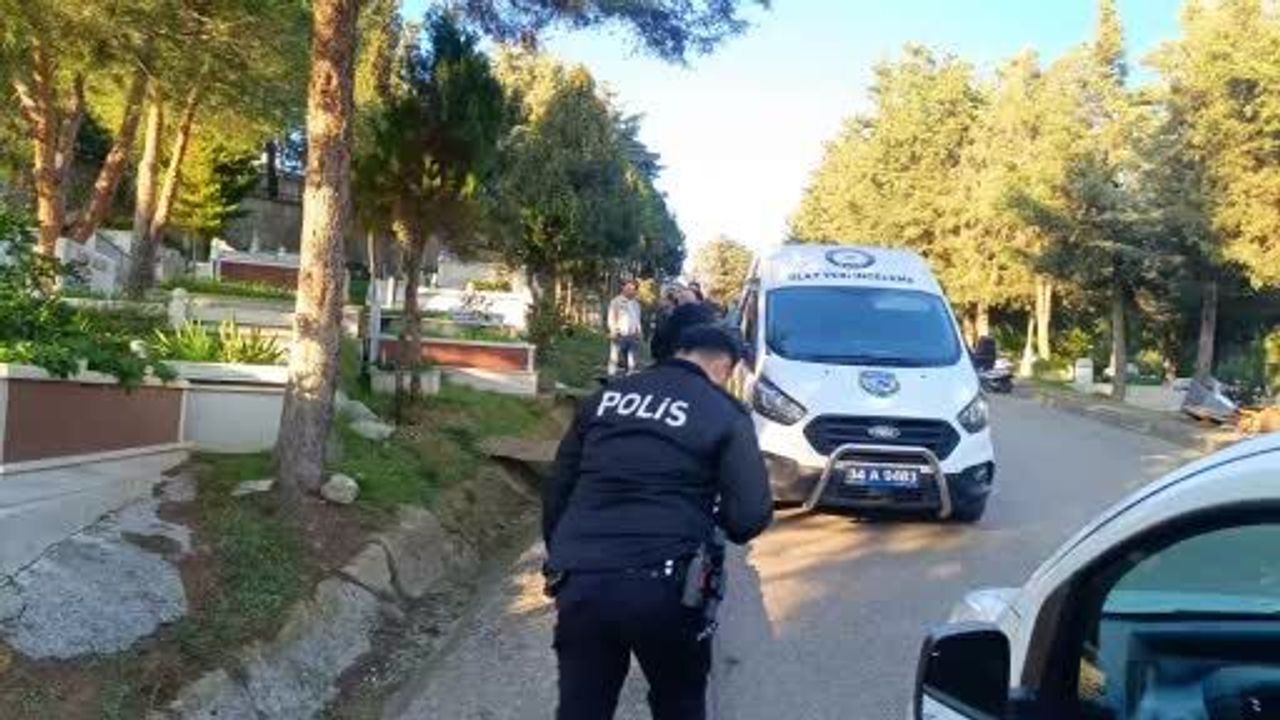 Pendik'te 2 gündür kayıp Y.K., mezarlıkta ölü bulundu