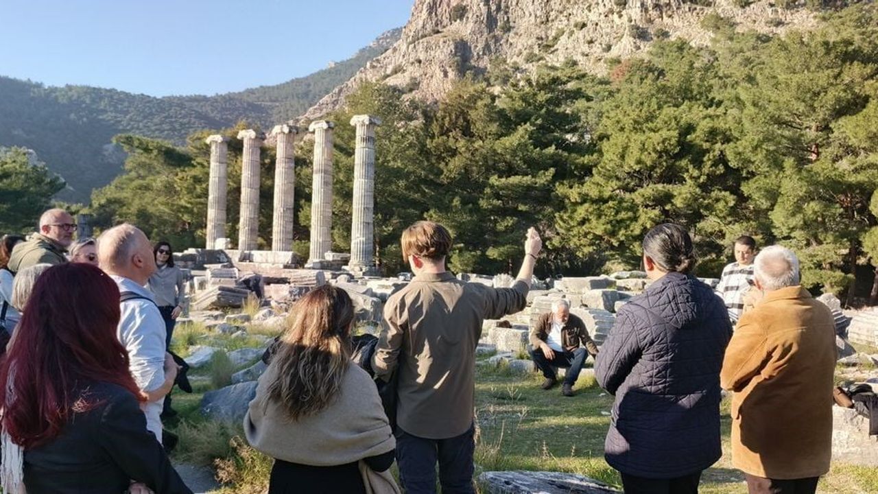 Priene Antik Kenti için Danışma Kurulu Söke'de İlk Toplantısını Gerçekleştirdi
