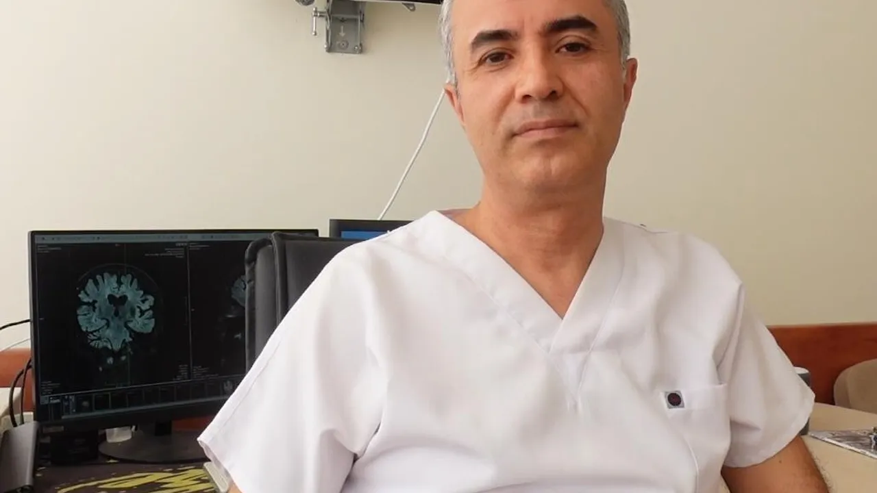 Prof. Dr. Caner Feyzi Demir: Demansın Çoğu Türü Kesin Olarak Tedavi Edilemiyor; Semptomlar Yönetilebiliyor