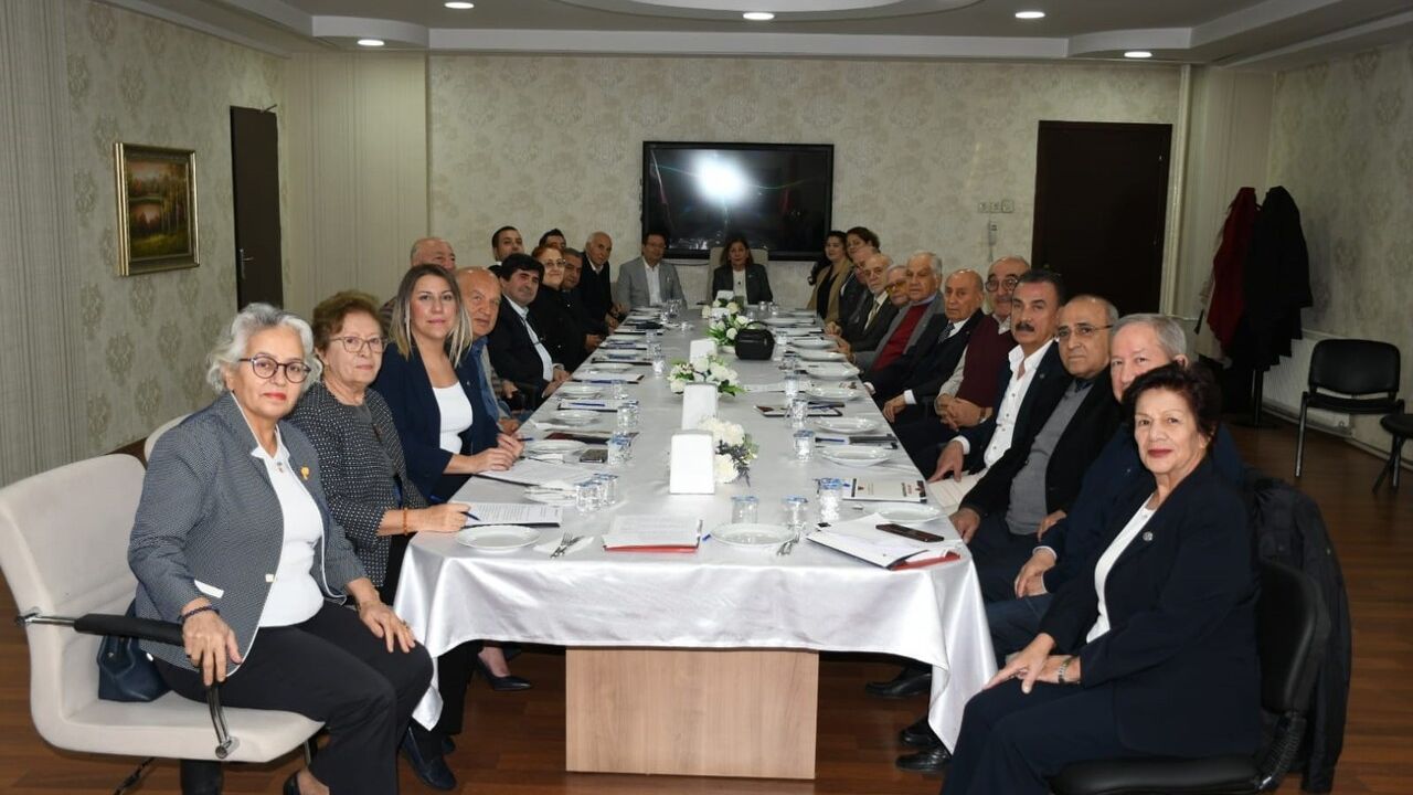 Prof. Dr. Esra İbanoğlu, Gaziantep Kolej Vakfı Mütevelli ve Yönetim Kurulu Başkanlığına Seçildi