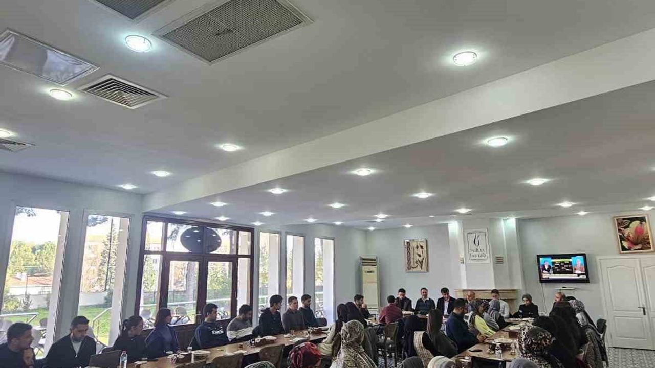 Prof. Dr. Hüseyin Aktaş, Manisa genç sivil toplum temsilcileriyle bir araya geldi