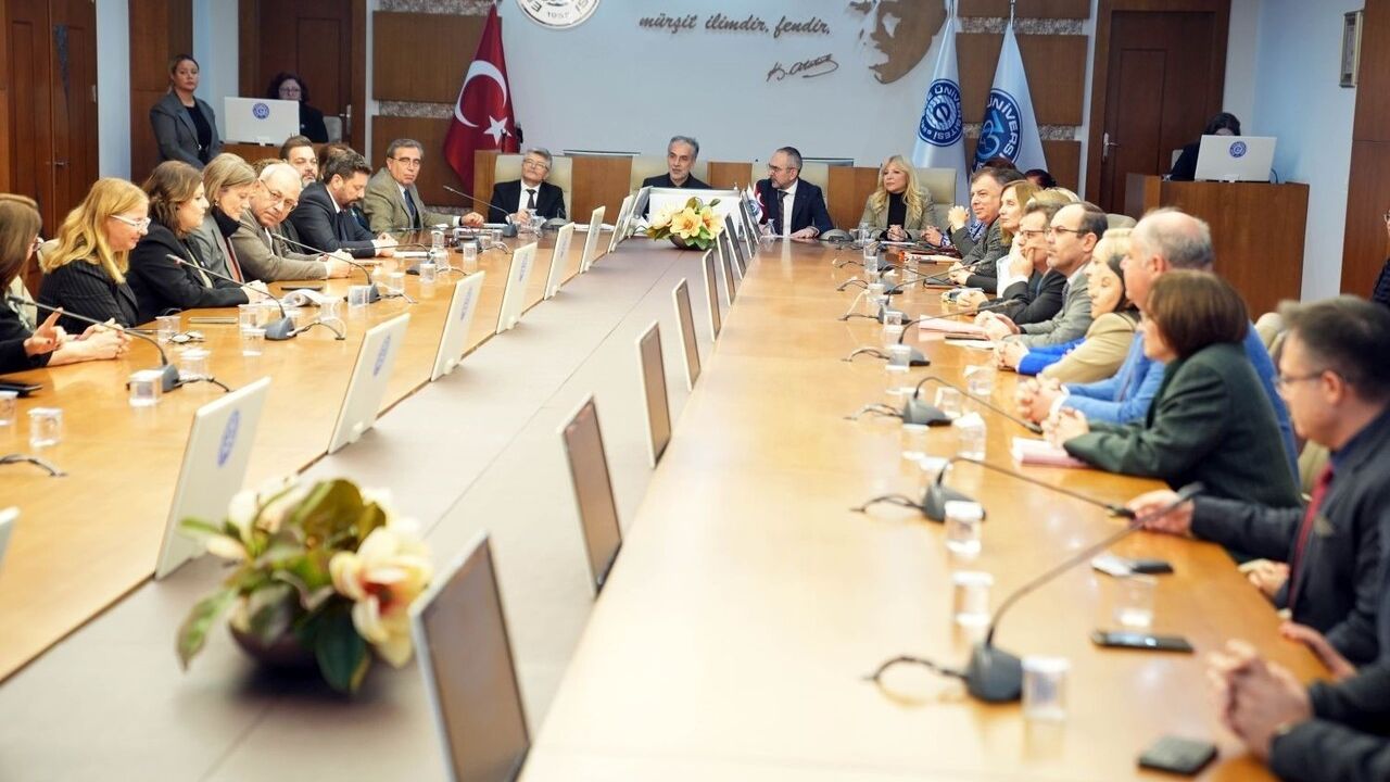 Prof. Dr. Musa Alcı ilk senato toplantısında birlik çağrısı: "Ege Üniversitesi'ni birlikte güçlendireceğiz"