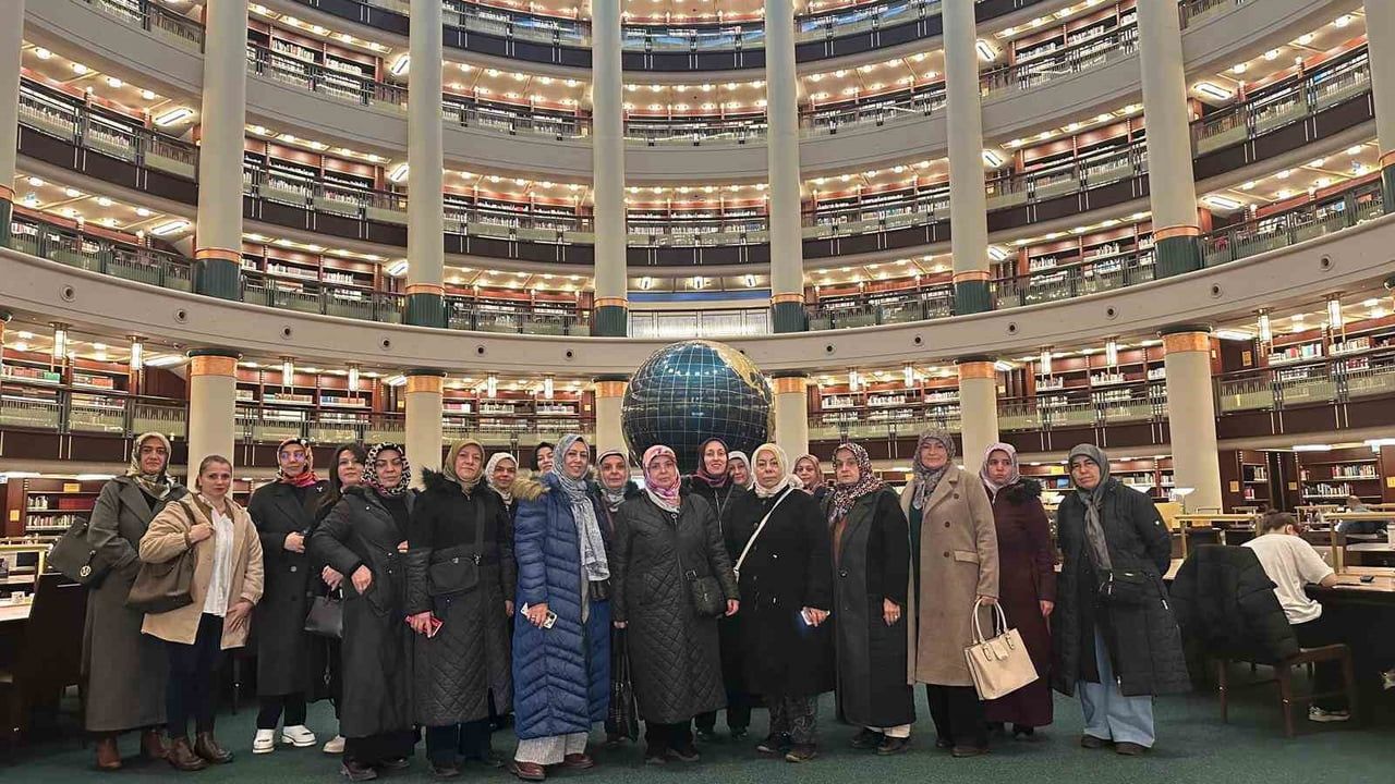 Pursaklar Belediyesi Hanım Evleri Kursiyerlerine Cumhurbaşkanlığı Külliyesi Gezisi Düzenledi