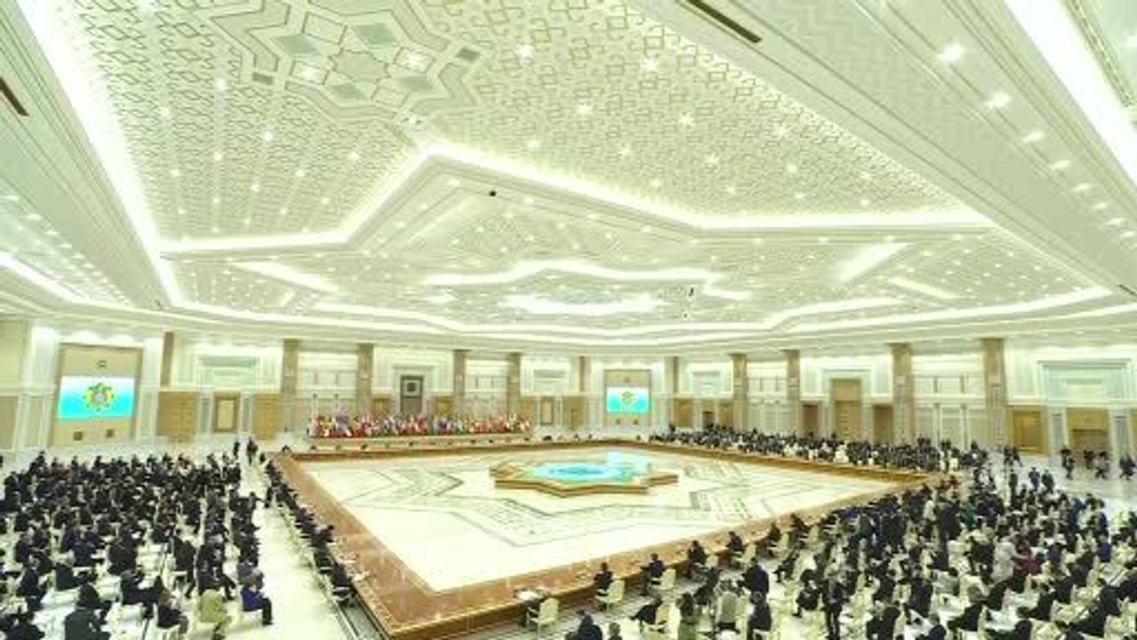 Putin: BM Şartı Temelinde Dürüst ve Karşılıklı Yarara Dayalı İlişkiler Kurulabilir