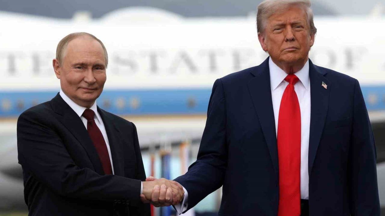 Putin ile Trump telefonda görüştü: Novgorod iddiaları ve müzakelerin geleceği