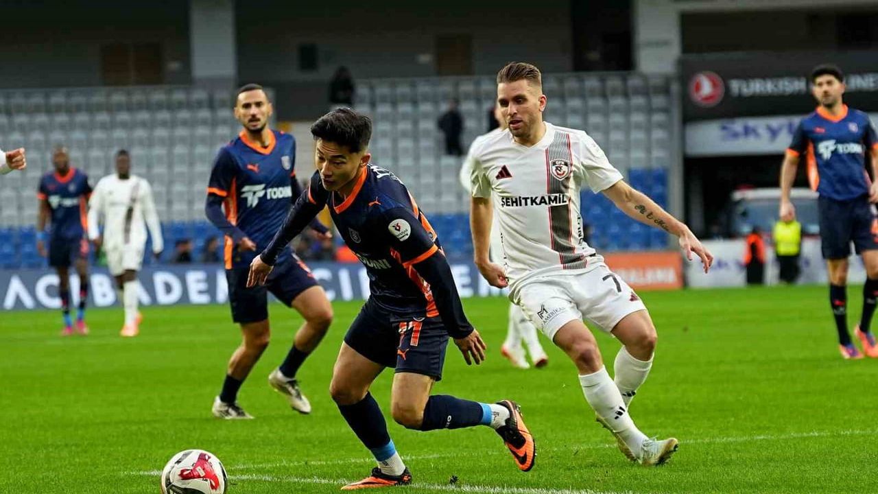 RAMS Başakşehir - Gaziantep FK: Trendyol Süper Lig 17. hafta, 0-0 (15')