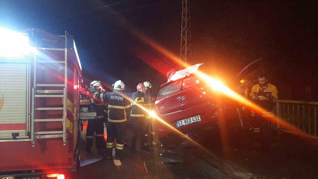 Rize’de Pehlivantaşı-Kalkandere yolunda kaza: 1 ölü, 1 ağır yaralı