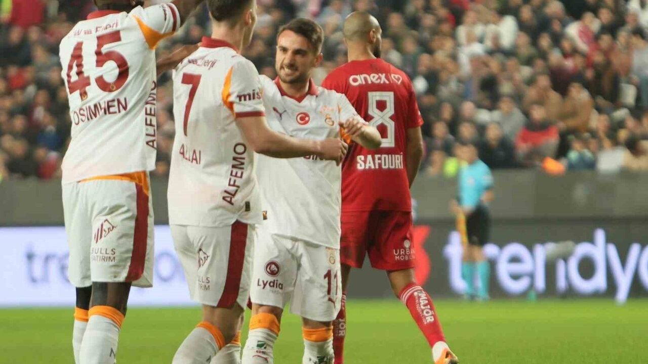 Roland Sallai, Antalyaspor karşısında bu sezon ilk golünü kaydetti