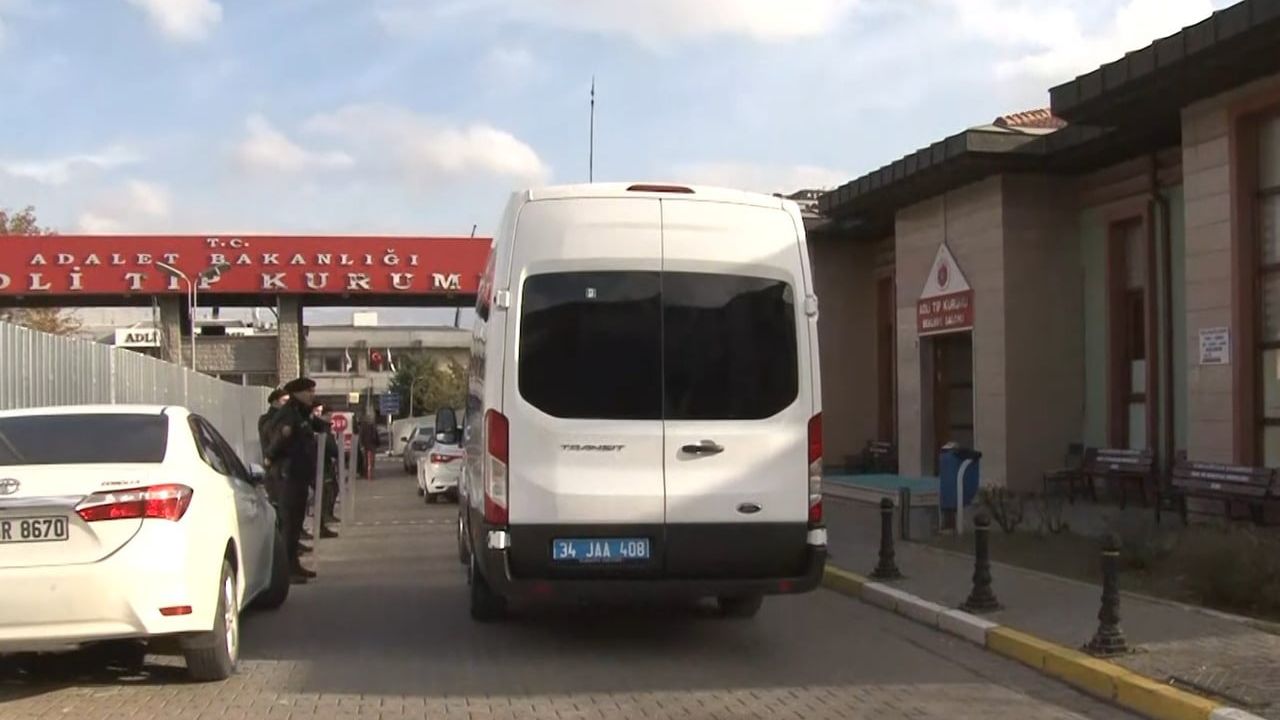 Sadettin Saran Adli Tıp Kurumunda saç ve kan örneği verdi