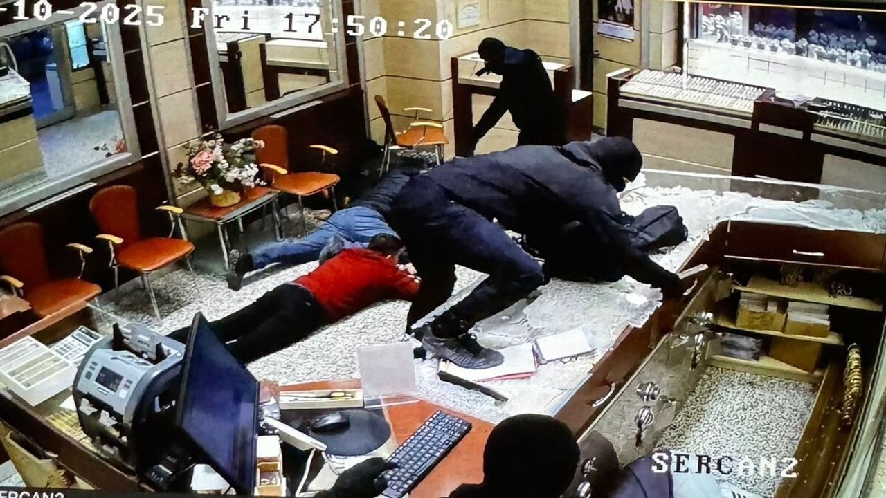 Safranbolu'daki kuyumcu soygunu davasında savcı mütalaası: Sanıkların ayrı ayrı cezalandırılması istendi