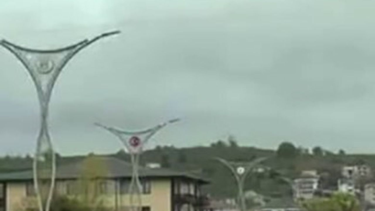 Sakarya'da drift yapan sürücüye 46.392 TL para cezası ve 2 ay süreyle ehliyet geri alındı