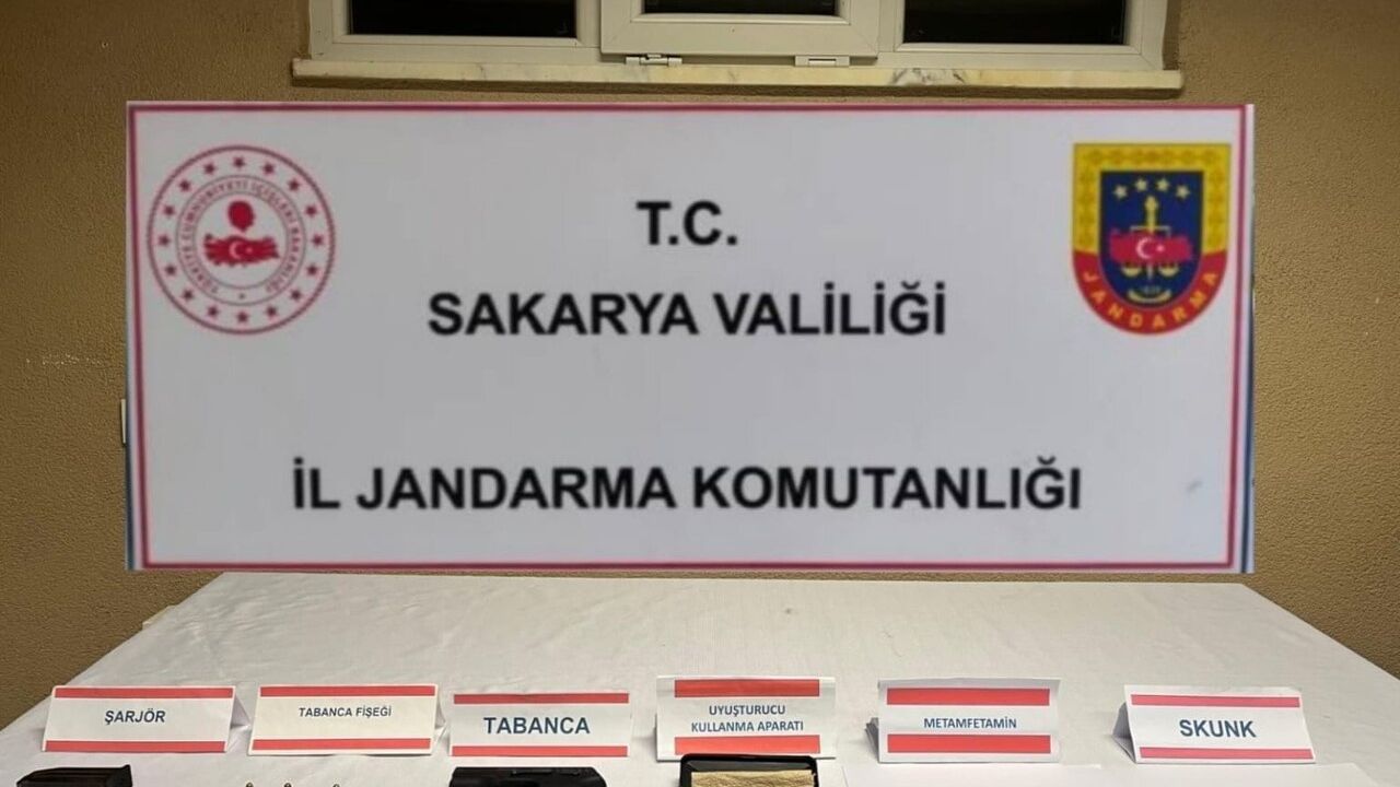 Sakarya'da jandarma operasyonu: Karasu ve Serdivan'da 2 kişi tutuklandı