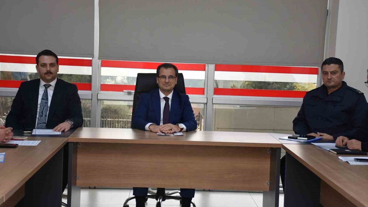 Salihli'de 2025 Bağımlılıkla Mücadele Çalışmaları Kaymakam Ali Güldoğan Başkanlığında Değerlendirildi