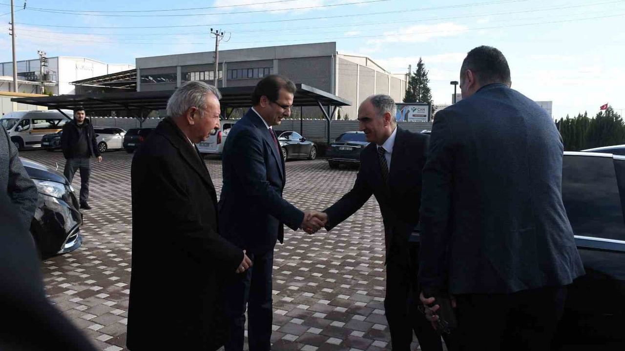 Salihli OSB Müteşebbis Heyeti 2025 yılının son toplantısında yatırımları ve altyapıyı ele aldı