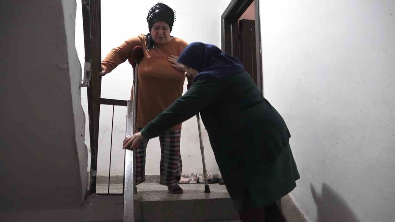 Samsun Canik'te engelli Sevim Uzun, akülü araç ve kira desteği bekliyor