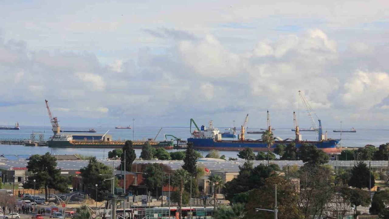 Samsun’da 11 ayda 1 milyar 542 milyon 267 bin dolar ihracat; ithalat azaldı