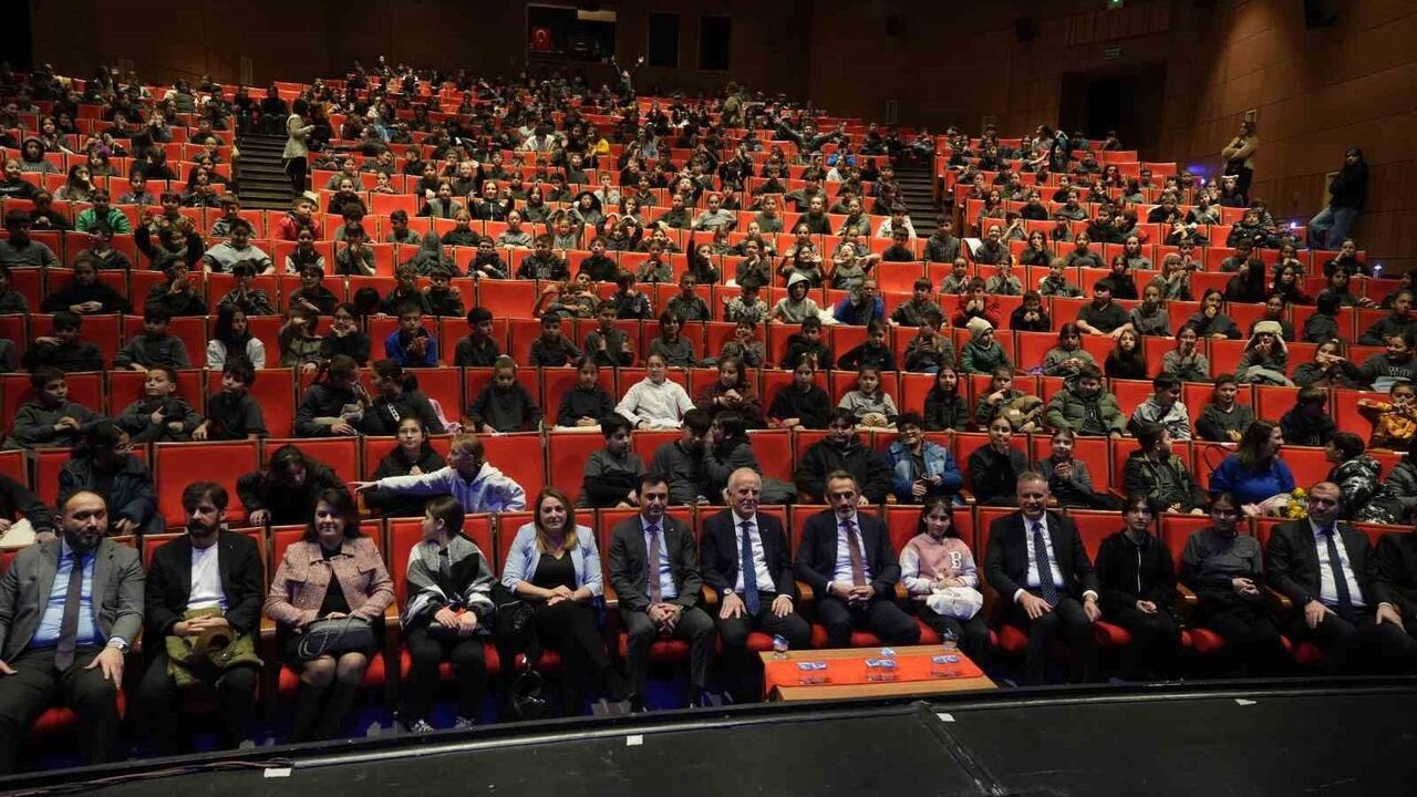 Samsun'da 'Bir Kooperatif Macerası' Galası: Çocuklara Kooperatifçilik Bilinci Ön Planda