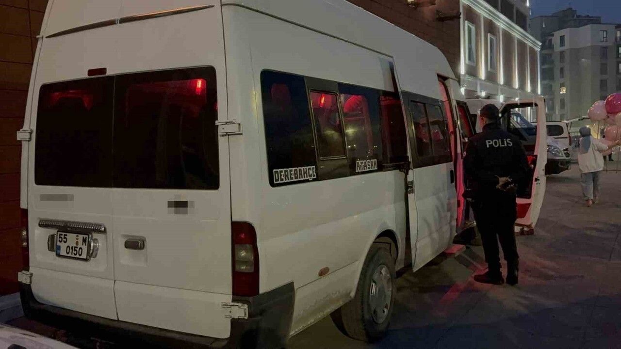 Samsun'da dolmuş şoförüne araç içinde silahlı saldırı: sürücü hastanede, şüpheli gözaltında