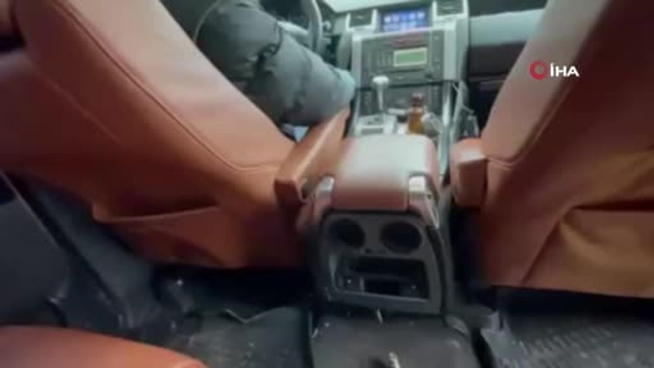 Samsun’da elektronik sistemli gizli bölmede uyuşturucu ve ruhsatsız silah ele geçirildi