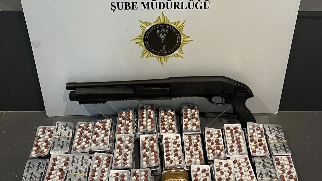 Samsun’da uyuşturucu operasyonu: 7 şüpheli yakalandı, çok sayıda madde ele geçirildi