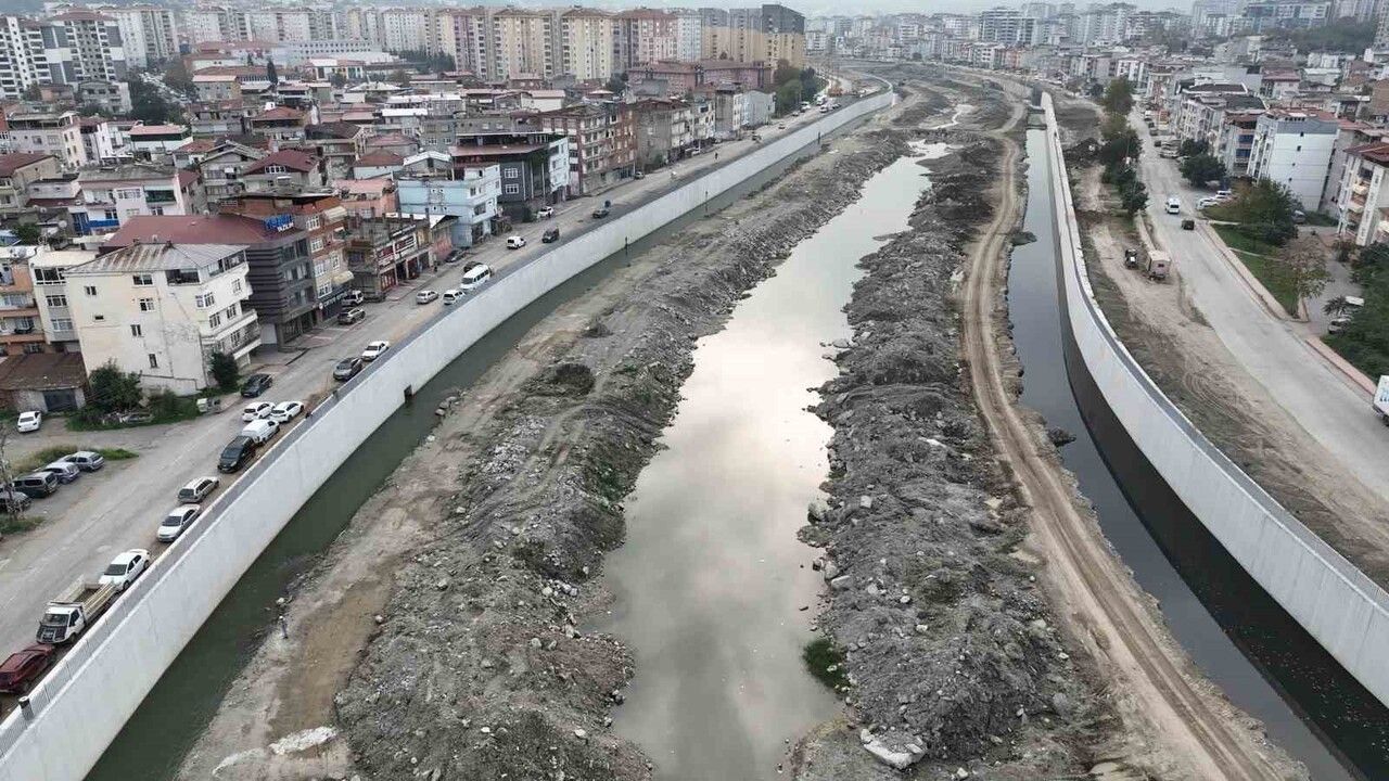 Samsun Merkez Mert Irmağı ıslahında ilerleme: forekazık, köprü ve dere genişletme çalışmaları