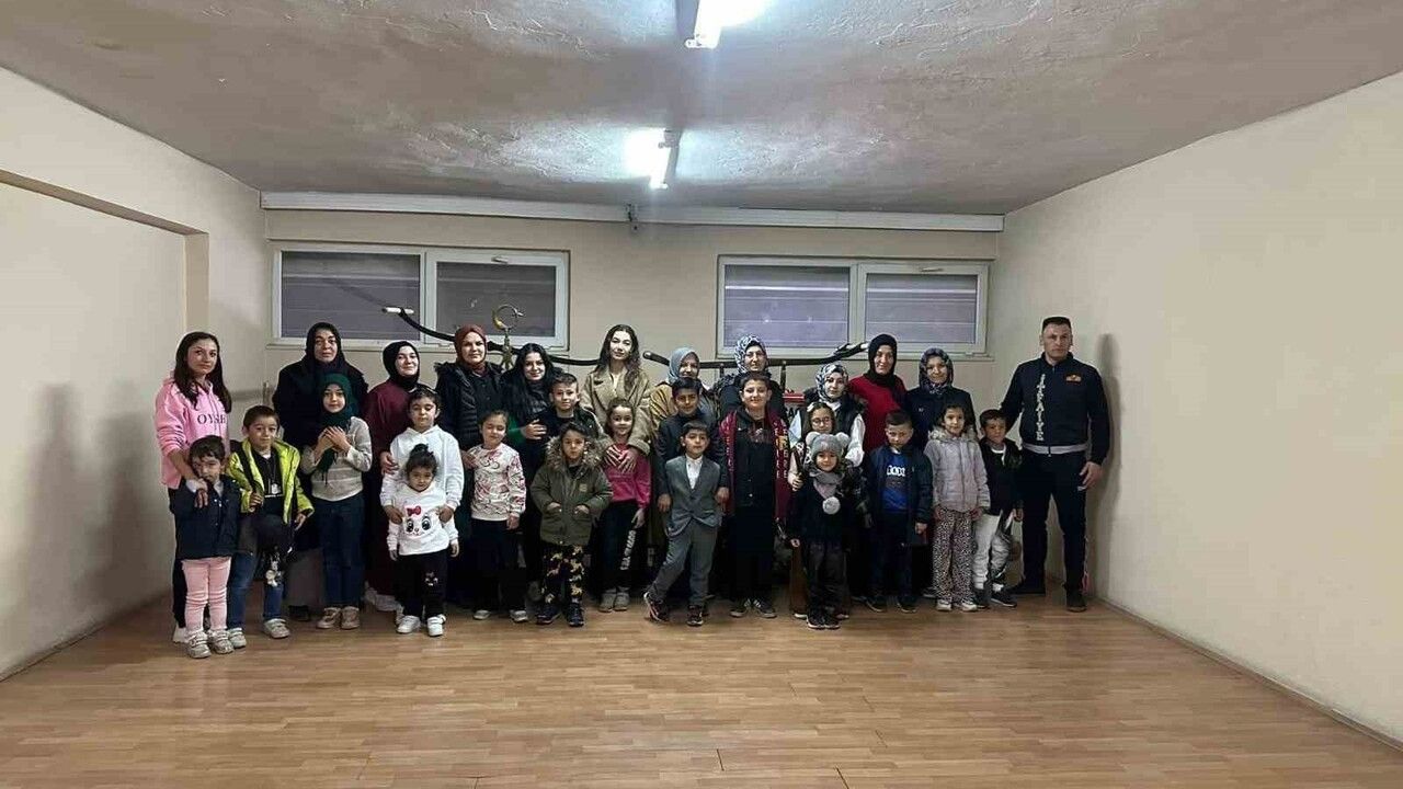 Sandıklı'da 'Aile Yılı' kapsamında Dodurga İlkokulu öğrencileri kurumları tanıdı