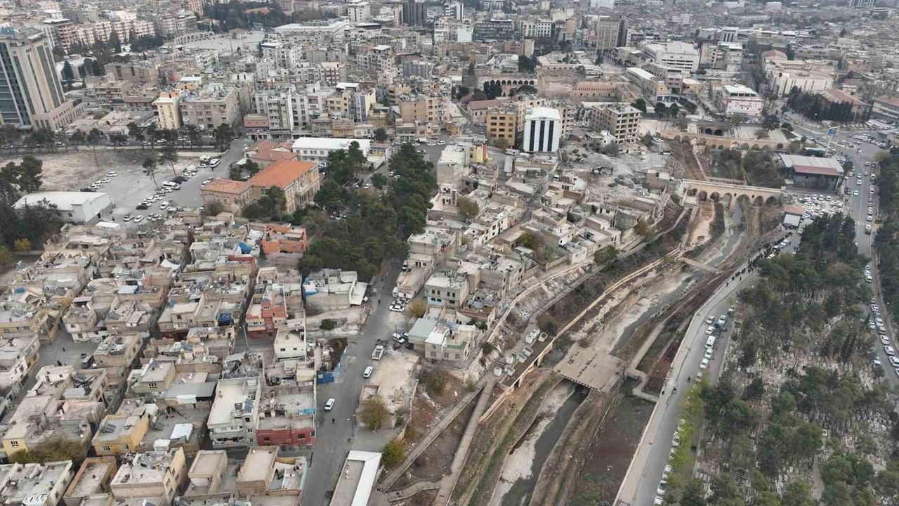 Şanlıurfa'da 2. Etap Kentsel Dönüşüm Hızlandı: Hızmalı ve Atatürk Mahallelerinde Yıkımlar Sürüyor