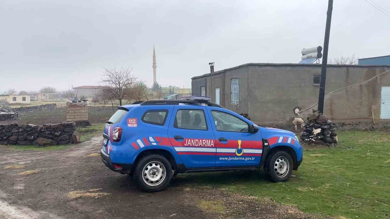 Şanlıurfa Siverek'te tartışma sonrası eş ve oğlu öldü; şüpheli gözaltında