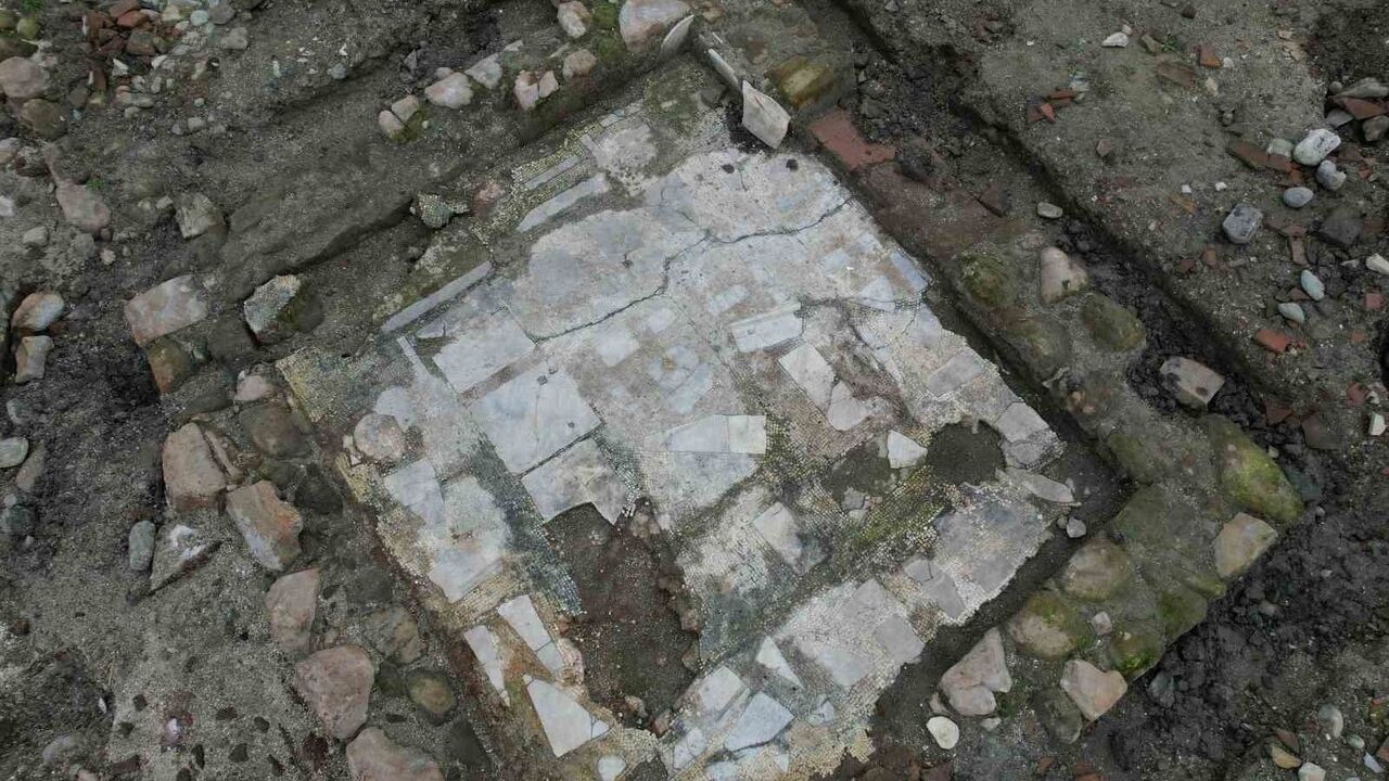 Sapanca Gölü'nde ortaya çıkan kalıntılar: Bizans dönemine ait stratejik bir yapı mı?