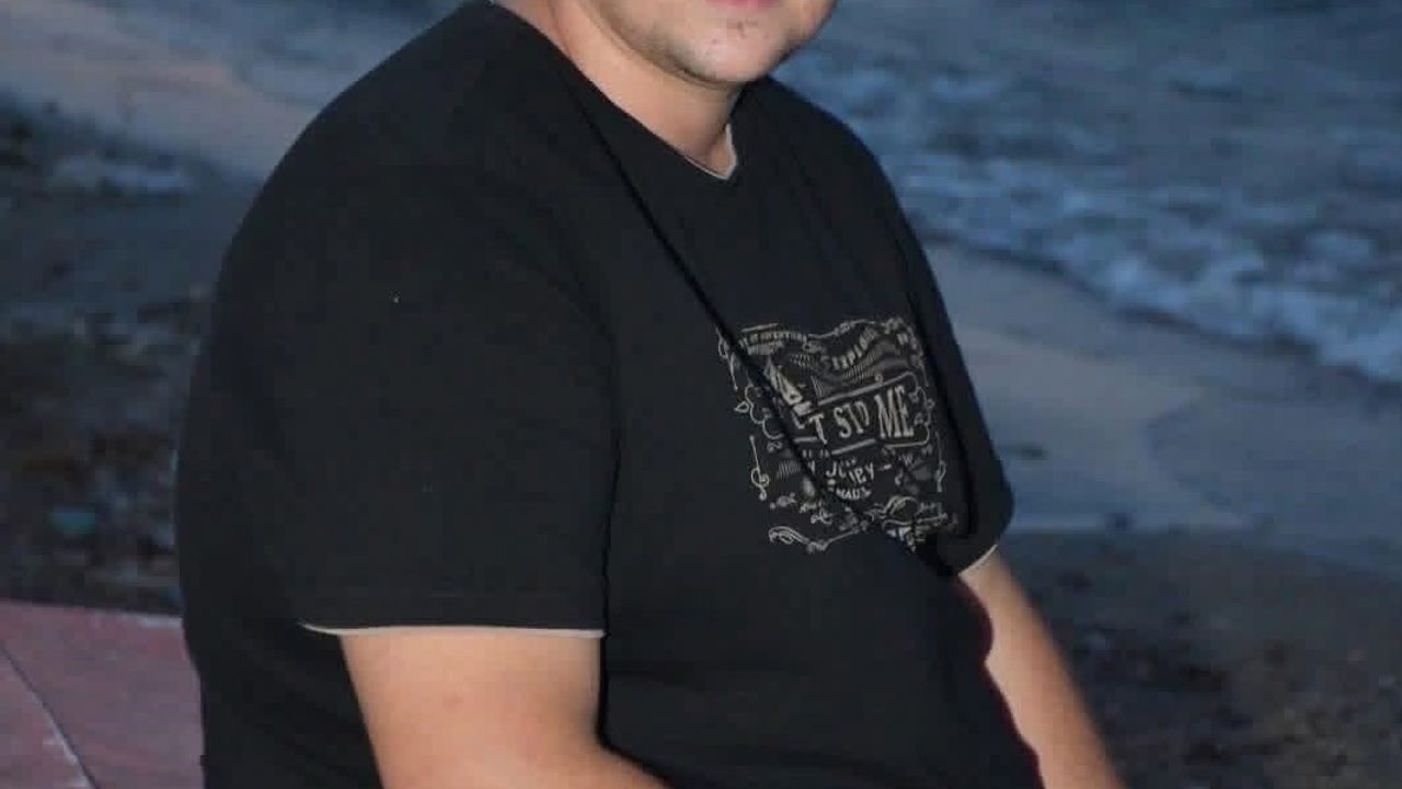 Sarıgöl'de asker uğurlaması tartışmasında bıçaklanan 23 yaşındaki Ahmet Aktürk hayatını kaybetti