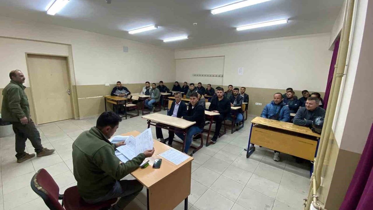 Sarıgöl'de avcılık kursu: Bilinçli avcılık ve güvenli avlanma eğitimi