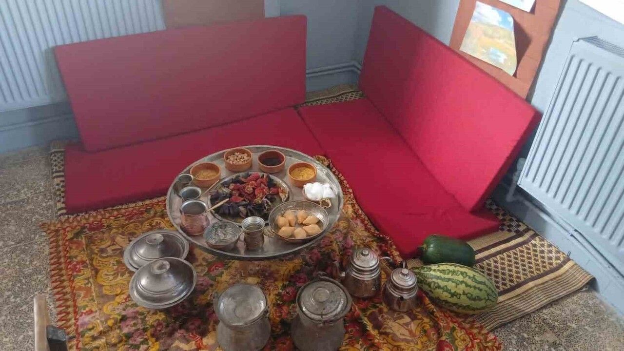 Sarıgöl'de Yerli Malı Haftası öğrencilerle kutlandı: Yerli üretim bilinci güçlendirildi