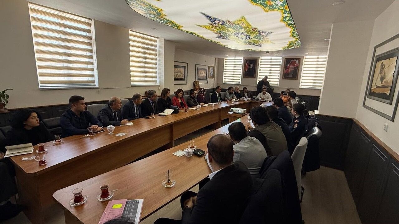 Sarıkamış'ta 'Türkiye Şehitleriyle Yürüyor' 111. Yıl Anma Programı için planlama toplantısı