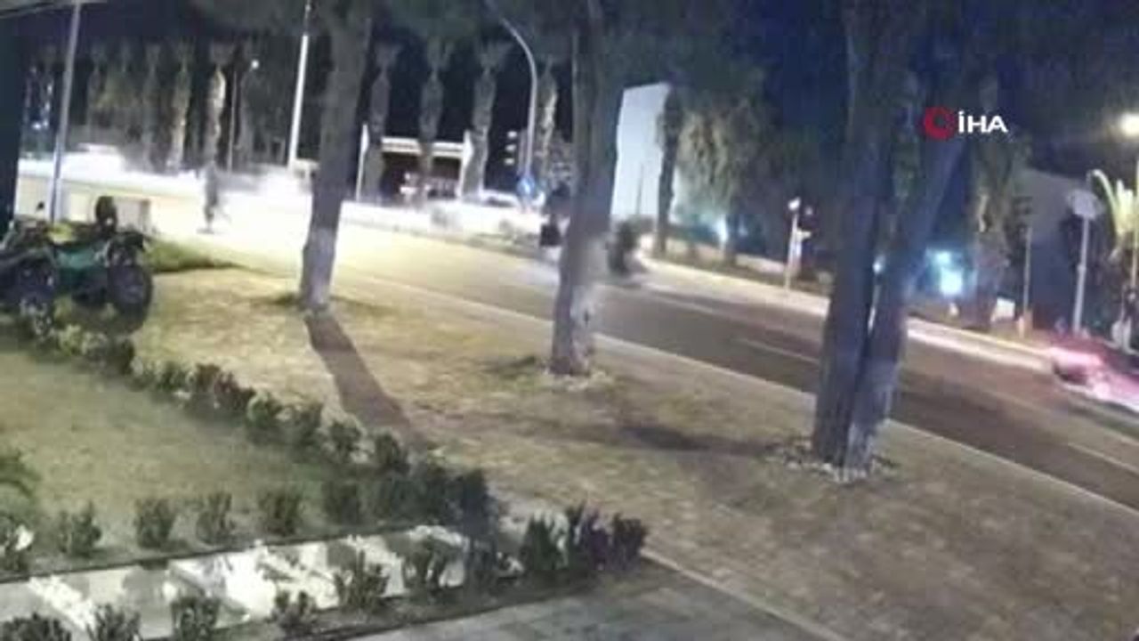 Seferihisar'da otomobilin çarpması sonucu motosiklet sürücüsü hayatını kaybetti