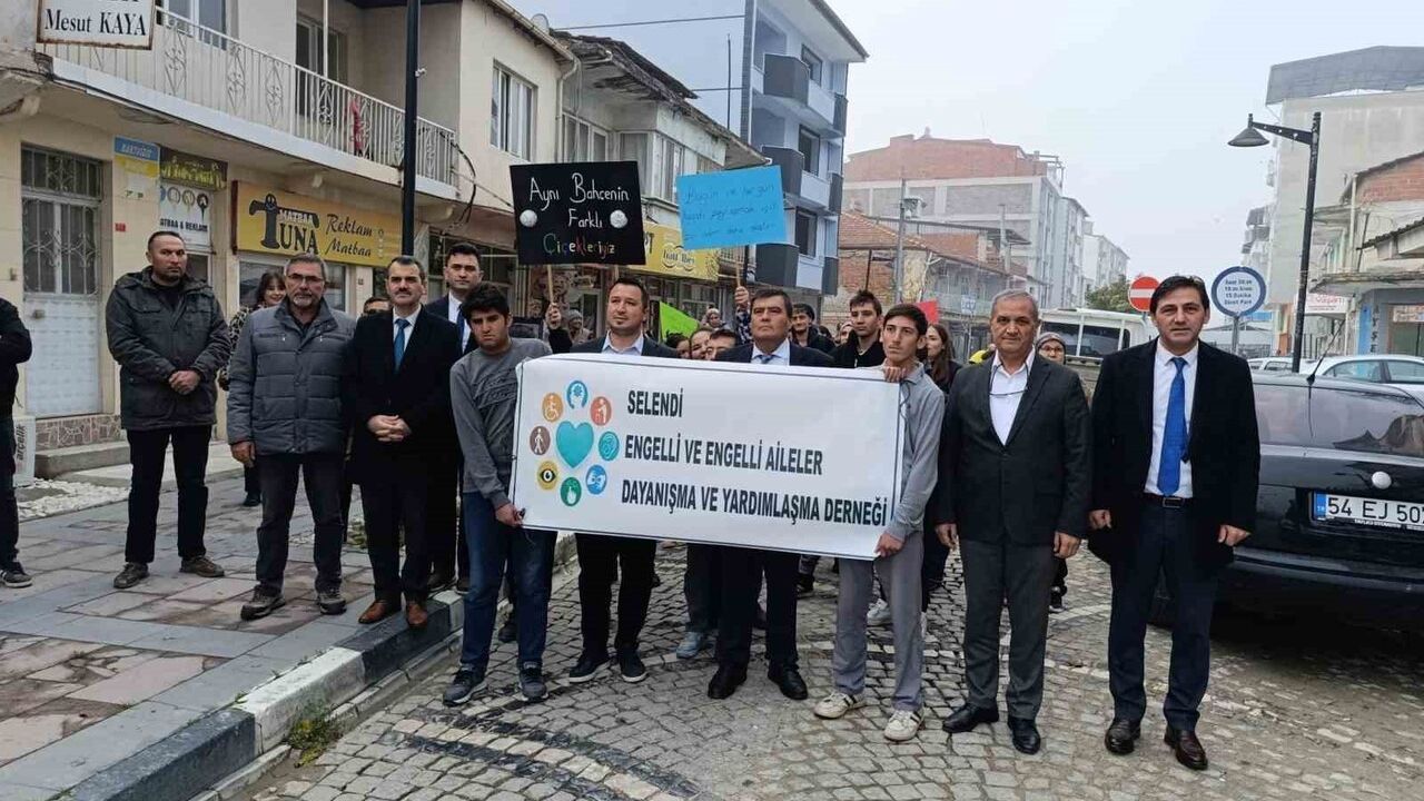 Selendi'de 3 Aralık Dünya Engelliler Günü kutlama programı düzenlendi