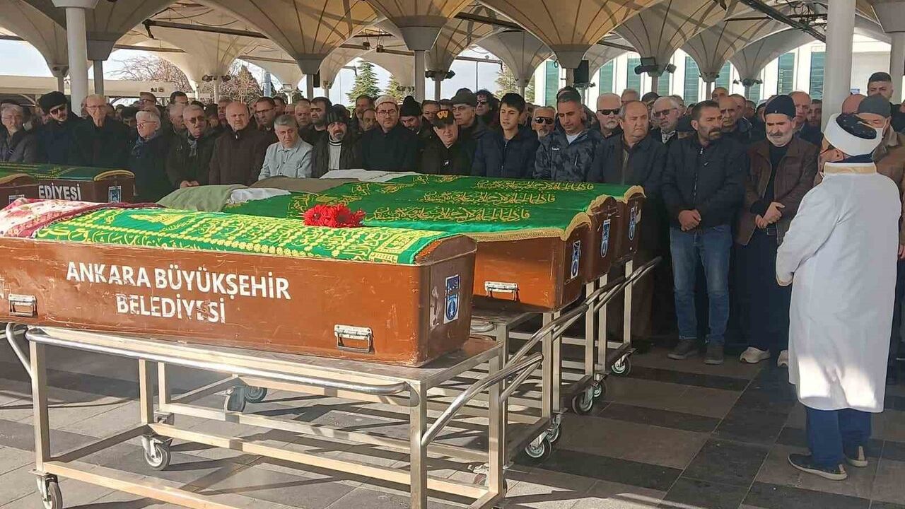 Siirt'te ölü bulunan Gülhan Börülce Ankara'da defnedildi