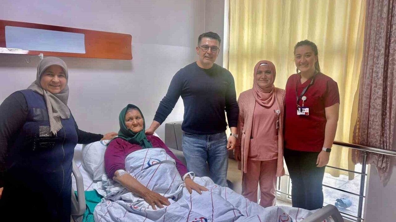 Silifke Devlet Hastanesi'nde ilk kez bacak tıkanıklığı ameliyatı başarıyla yapıldı