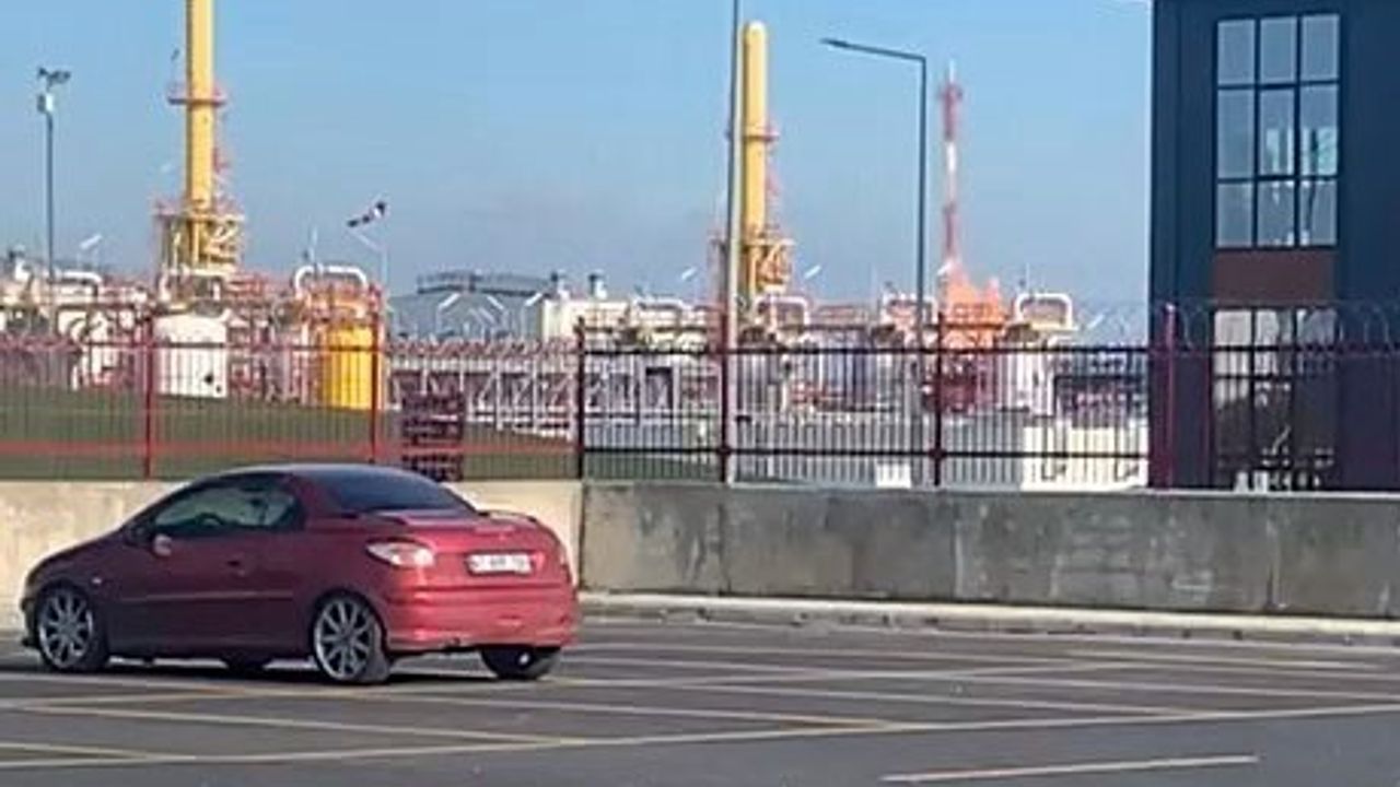 Silivri BOTAŞ Tesislerinde Yangın İhbarı: Çok Sayıda Ekip Sevk Edildi, Tesisler Boşaltıldı