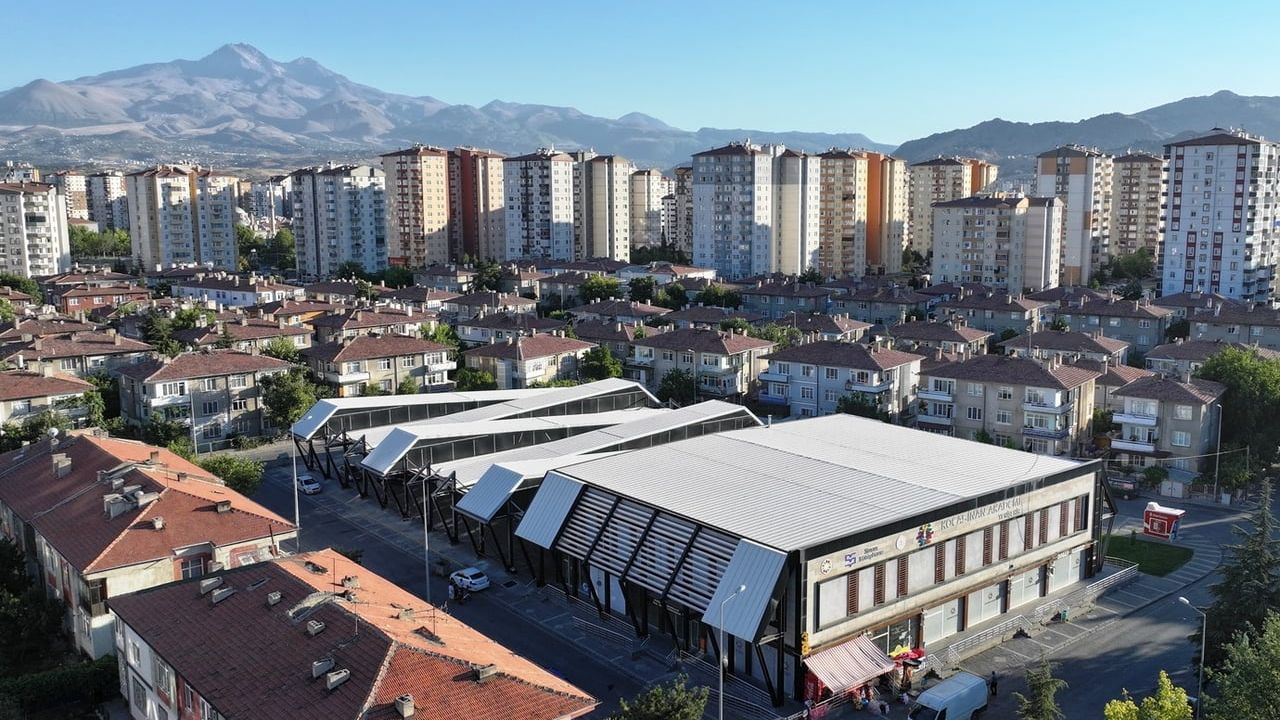 Sinan Kütüphanesi açıldı — Başkan Çolakbayrakdar 2026 yatırımlarının müjdesini verdi