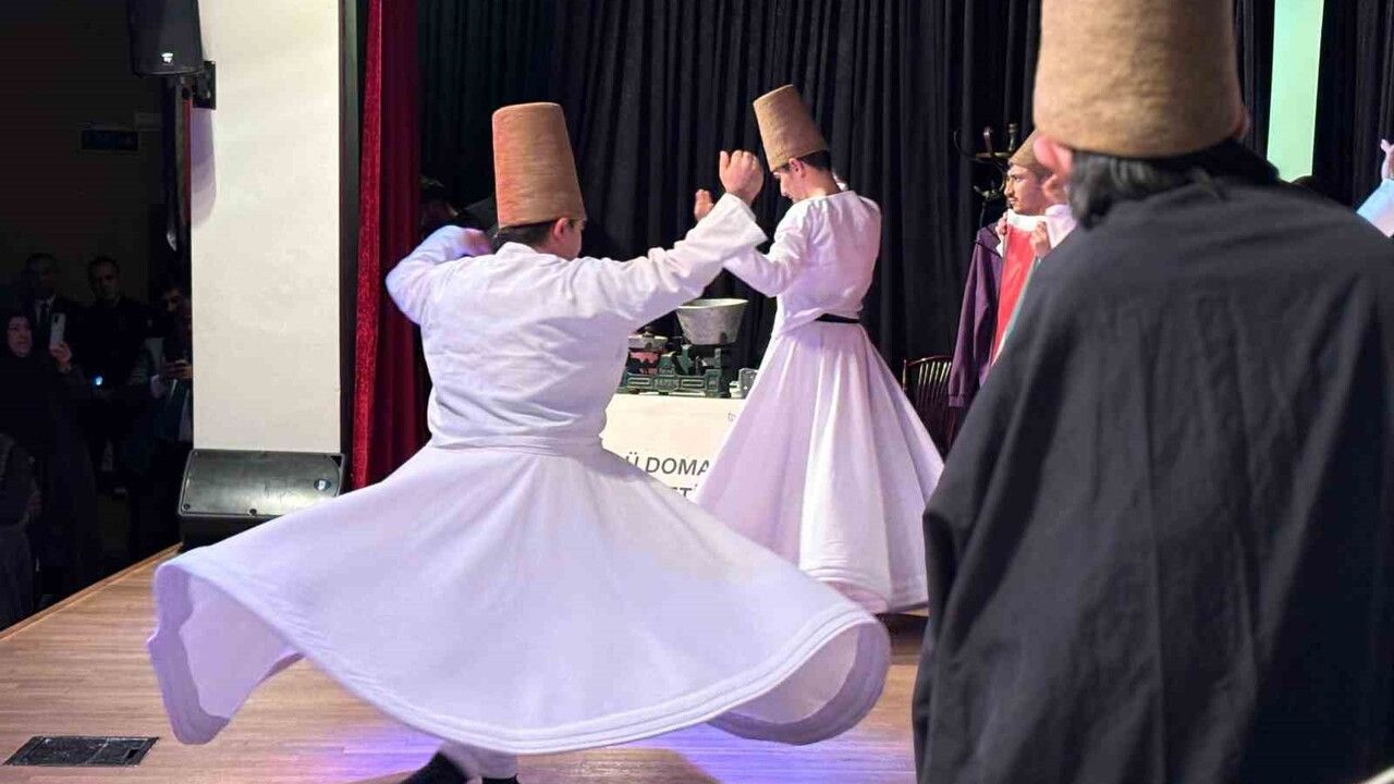 Sincan'da 'Umudun Kanatları' 3 Aralık Dünya Engelliler Günü'nde tiyatro ve sema ile sahne aldı