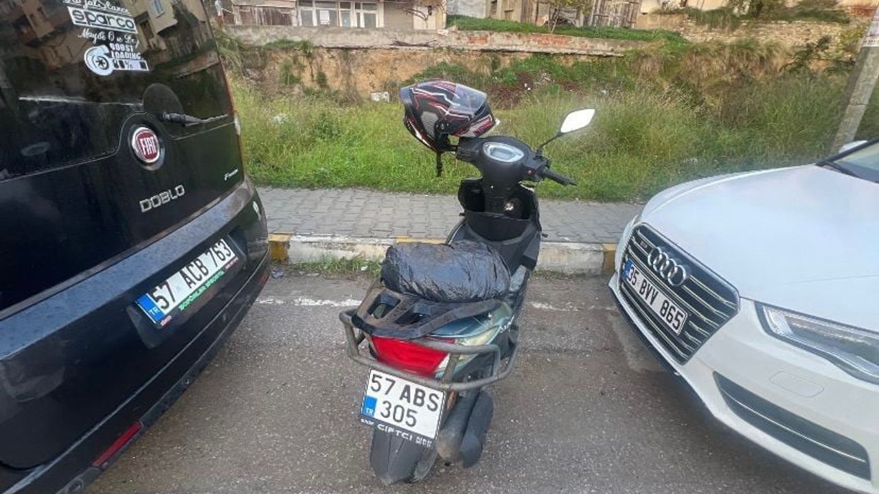 Sinop'ta Gelincik Mahallesi'nde motosiklet devrildi: Sürücü E.B. (23) yaralandı